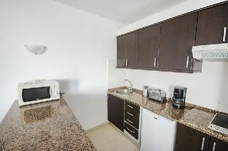 מלון Tabaiba Center קוסטה טגוויסה
